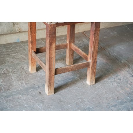 スツール　Stool