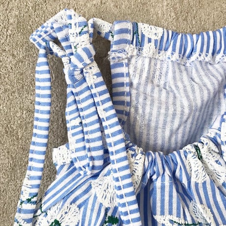 flower stripe one-piece .