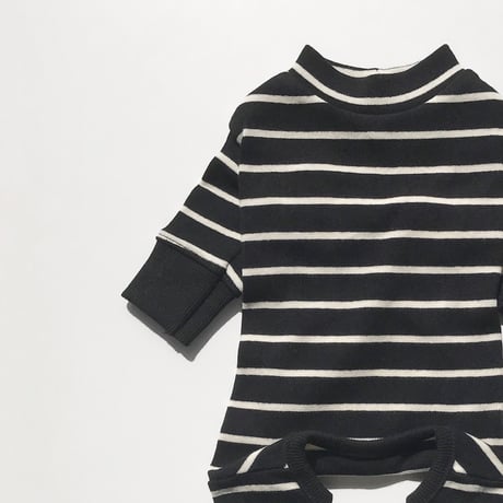 border rompers . [  black ]