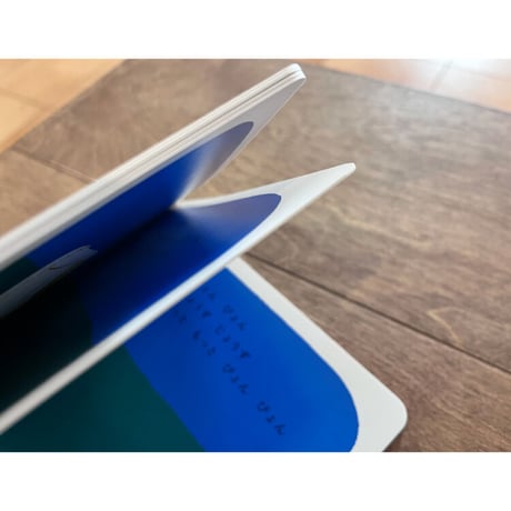 【出産のお祝いに】ボードブック版　くつくつあるけのほん4冊セット