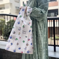 【よもぎBOOKSオリジナル】よもぎBOOKS 9周年記念エコバッグ（出口かずみさんイラスト・デザイン）