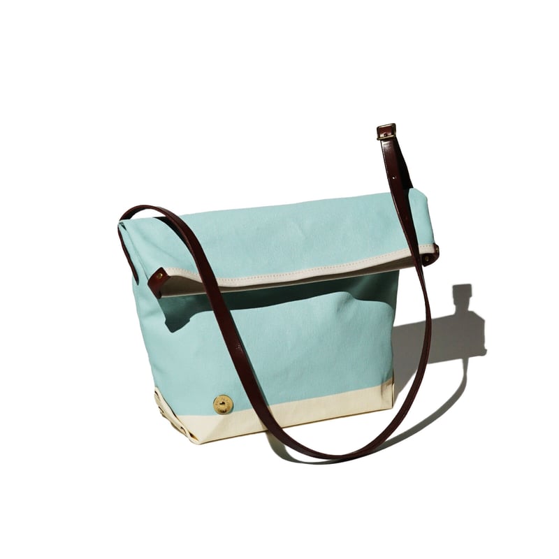 【秋の風林檎】BREIFING COOLER BAG 【未使用/訳有り】 Tube Colored Basket × Fake Leather PINK | バッグ | CLOUDY