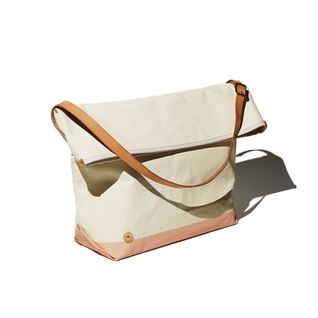 PINE SHOULDER BAG (M)