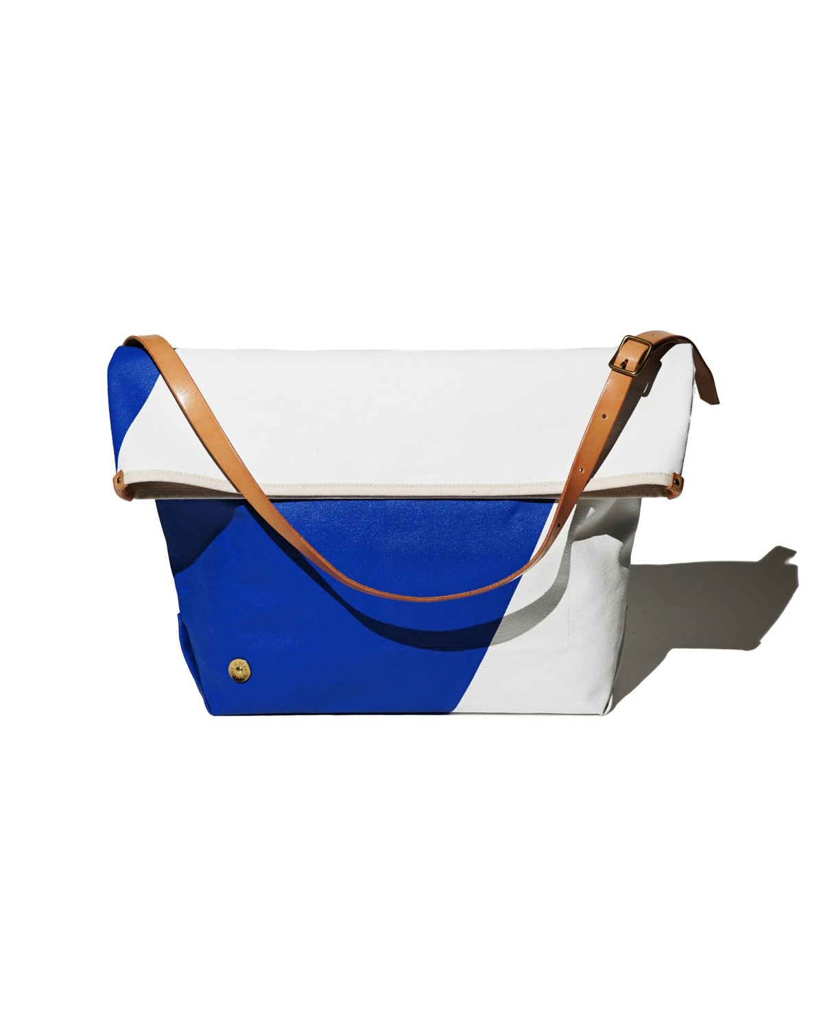 PINE SHOULDER BAG (M) | THE FLAVOR DESIGN®︎ OFF PINE SHOULDER BAG (M) | THE FLAVOR DESIGN®︎ OFF