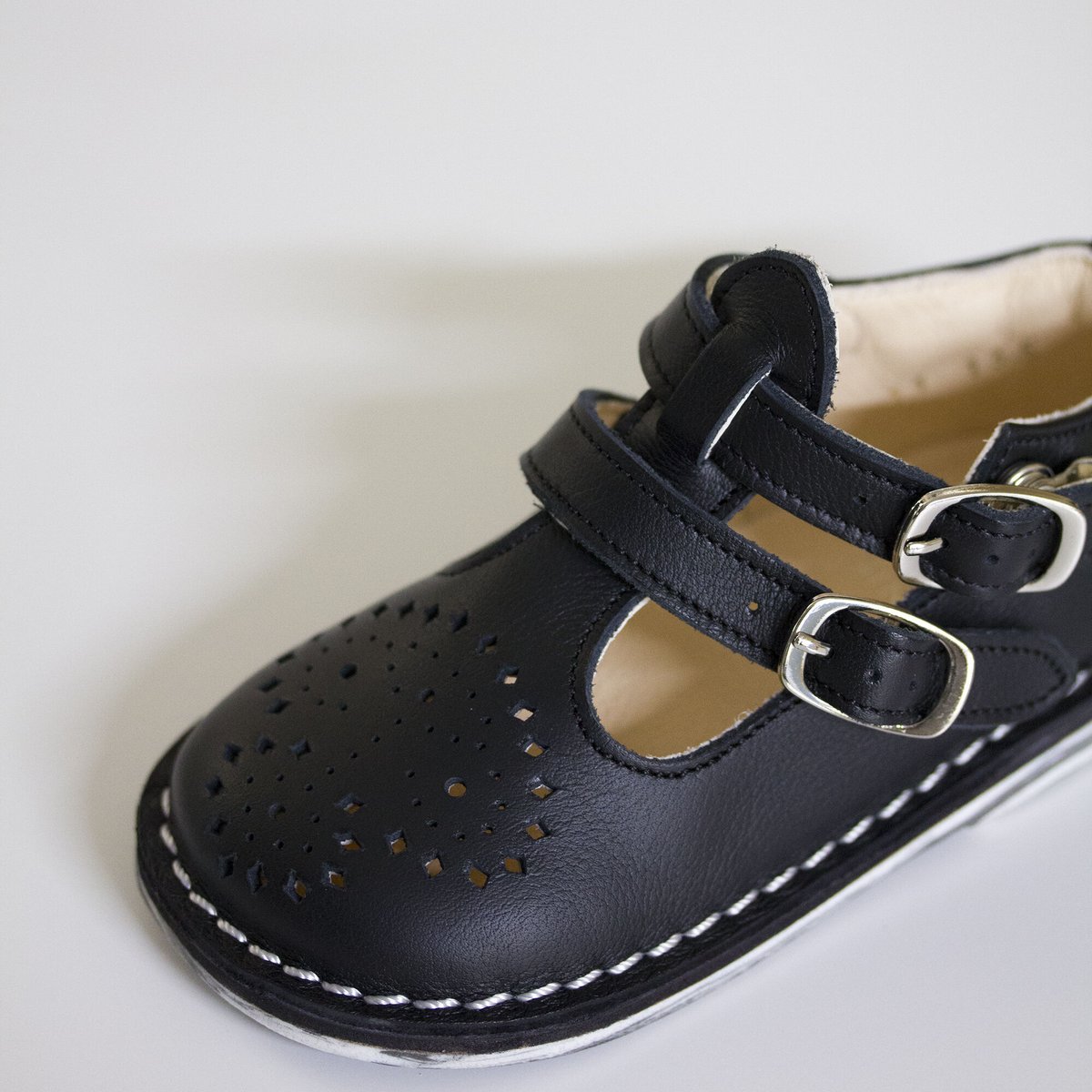 美品*シューシャ ベルベットワンストラップシューズ　サイズ38 美品*シューシャ ベルベットワンストラップシューズ サイズ38