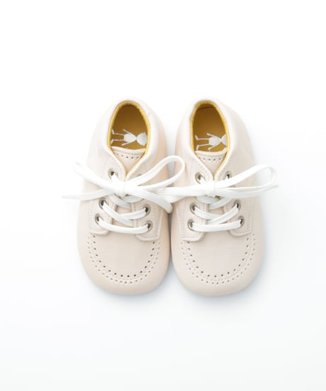 LACE UP SHOES