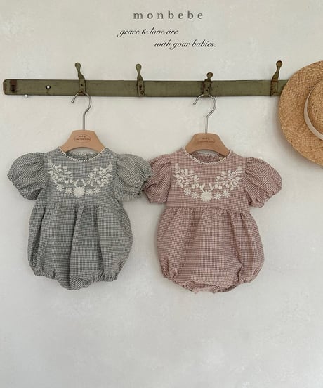 メーカー完売在庫限りmonbebe Hannah Embroidery Suit