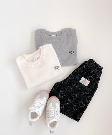 即納 Pretzel Embroidery Sweatshirt