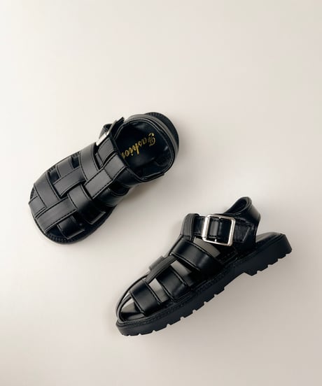 即納gurkha sandal