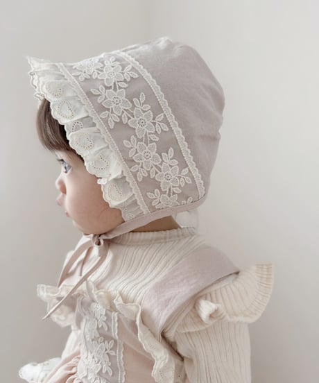 即納Heart lace bonnet