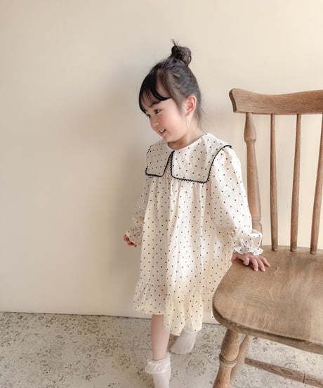 即納　 Square dot frill one-piece