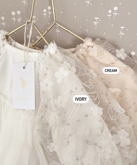 即納Daisy flower shasha suit