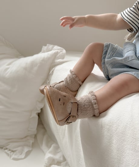 即納eyelet socks set
