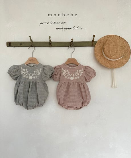 メーカー完売在庫限りmonbebe Hannah Embroidery Suit