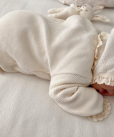 即納monbebe newborn waffle rompers set