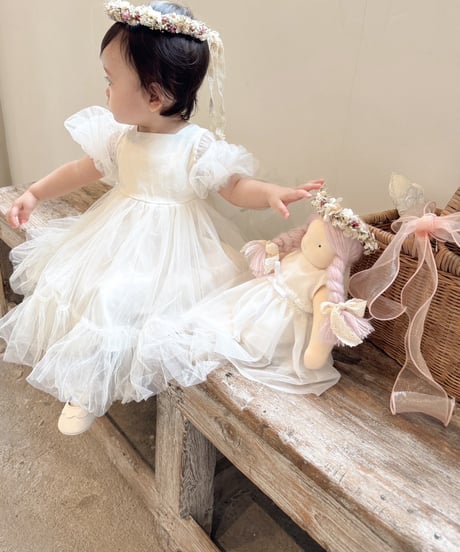 即納monbebe puff sleeve tulle dress