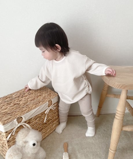 即納The beige eyelet leggings