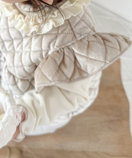 即納velours quilting suit