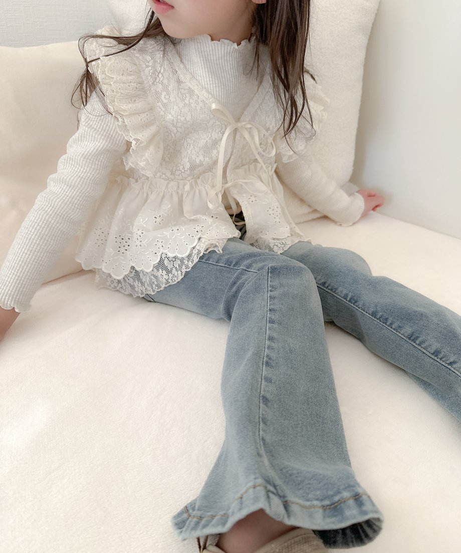 67d1825e9fb1021043a933bc