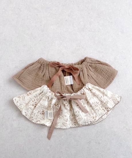 即納double  gauze  bib