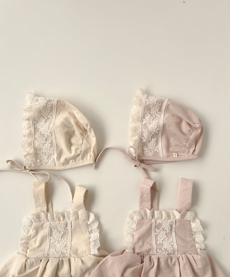 即納Heart lace bonnet
