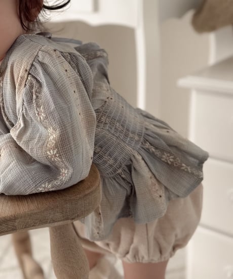 即納Anne shirley Hayes smoke blouse