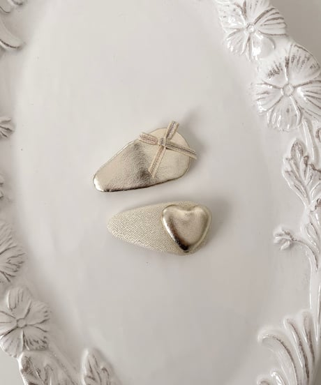 即納metallic pin set