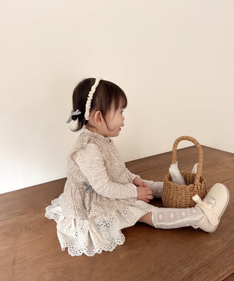 即納 Flower frill cape
