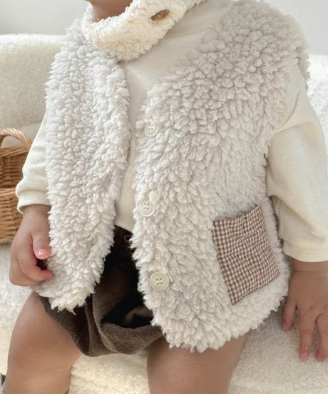 即納 BEBE Check boa Vest