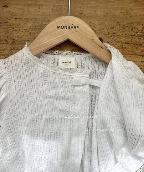 即納monbebe Eyelet glory suit