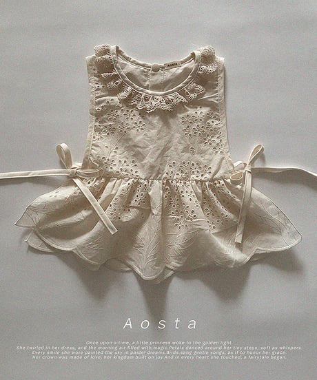 即納 aosta Lace Cotton Blouse