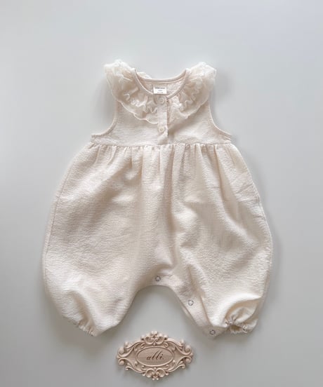 即納 bebe nine Nuamelo suit