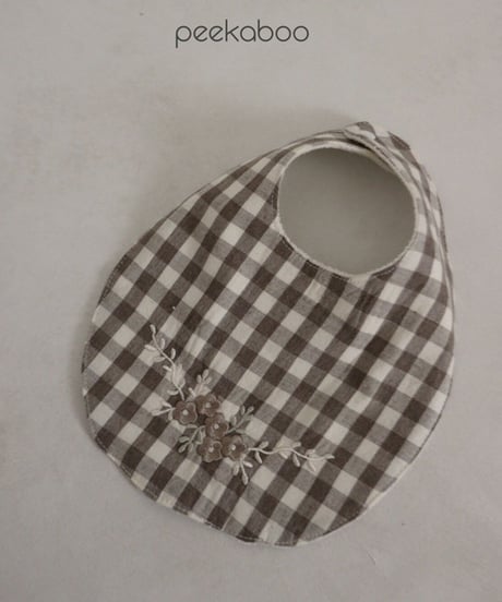 即納plaid flower bib