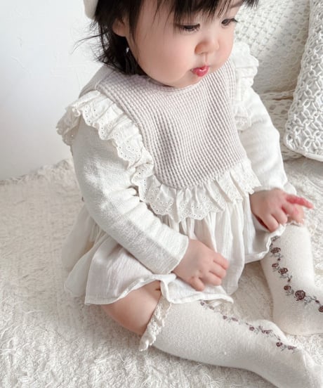 即納peekaboo thermal ribbon bib