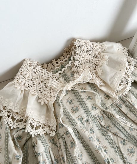 即納double lace flower  collar