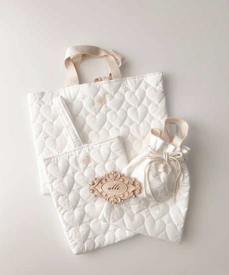 即納Heart quilting bag