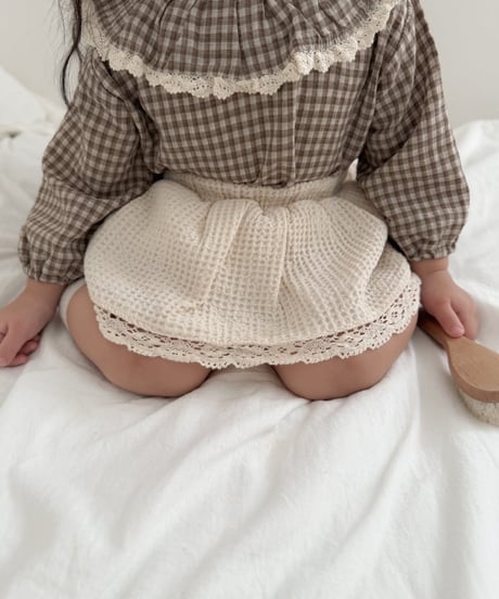 即納 mimi market check Frill blouse