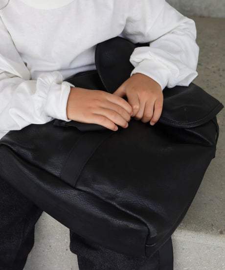 即納faux leather ruck sack