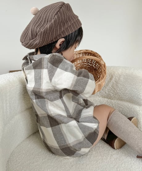 即納nuance brown roll socks set