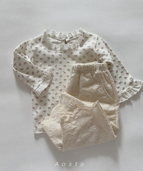 即納aosta Peony Tee