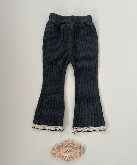 即納 Lace hem ribbed flared leggings