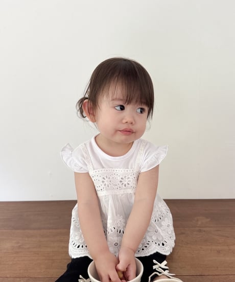 即納bebe nine Angel Summer Frill T