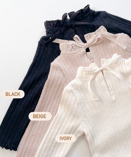 即納　Back ribbon stand collar Tee