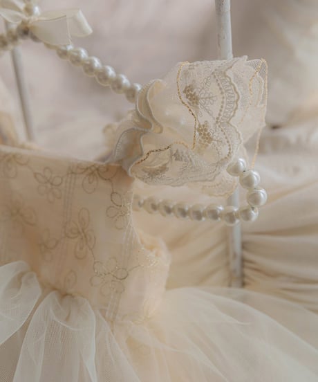 予約 OREN Shiny Tulle Suit