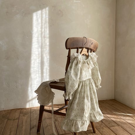 anneshirley | STORES