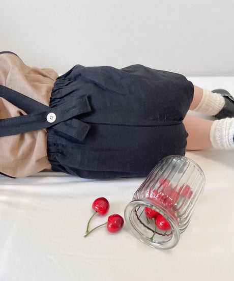 即納 bebe nine Coco linen suspender pants