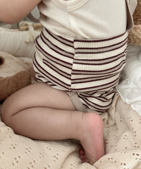 即納　bebeholic  Crown suspenders bloomer