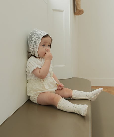 即納mini beige lace socks
