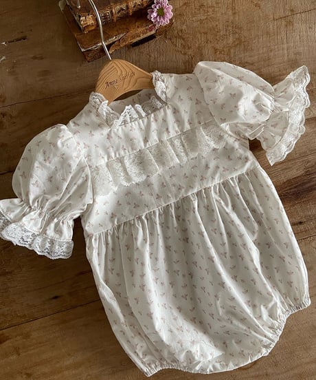 即納Anne shirley Rodin suit