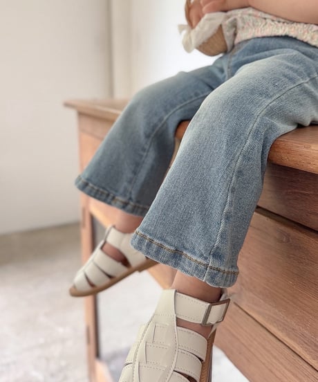 即納Brush boots cut denim